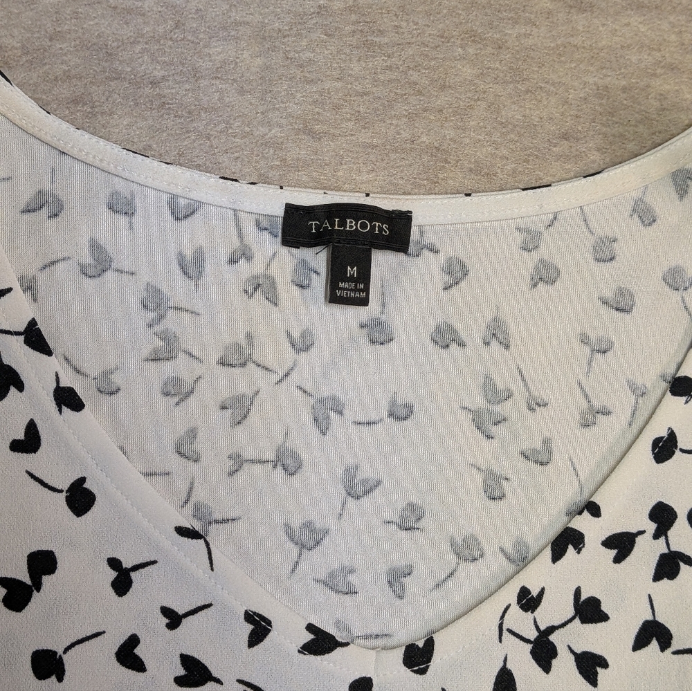 Lot Set Of 3 Sleeveless Talbots Flowy Tank Tops Shades Of Blue & White Size M - Picture 6 of 13